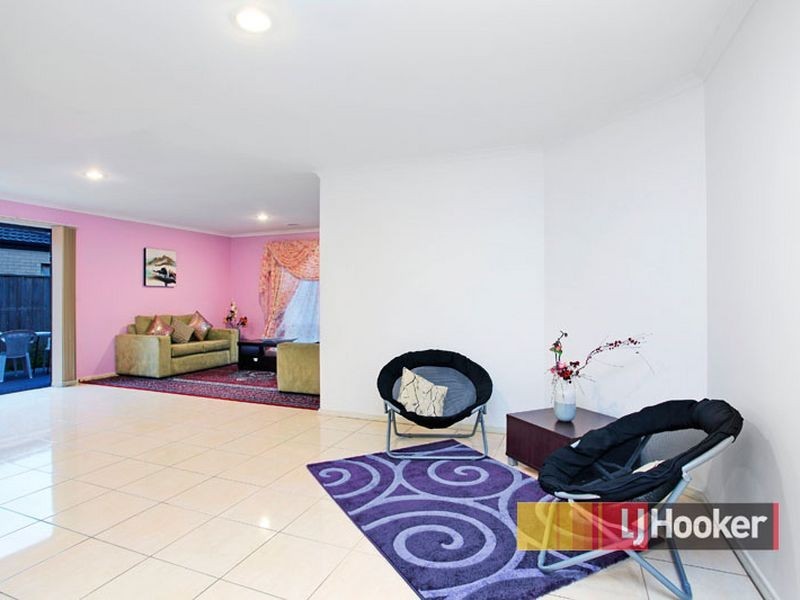 6 Rosebush Court, Lyndhurst VIC 3975