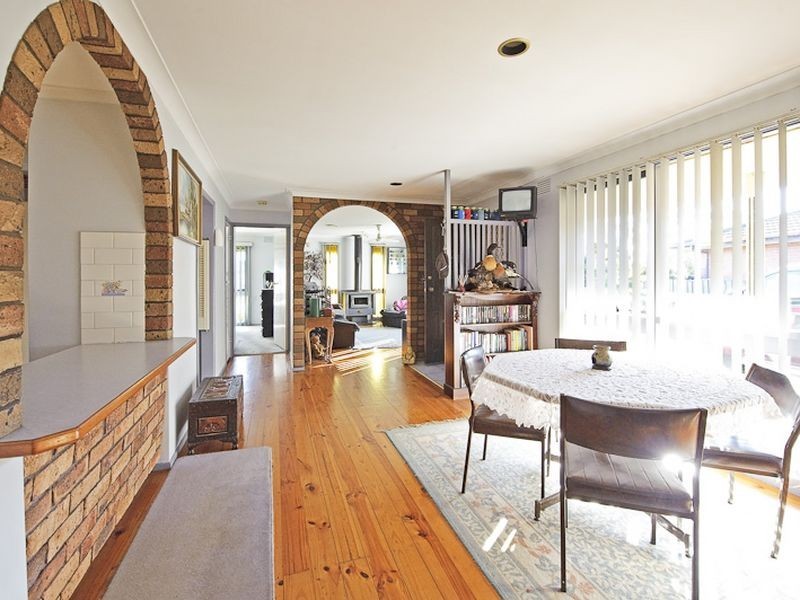 30 Vanessa Drive, Hampton Park VIC 3976