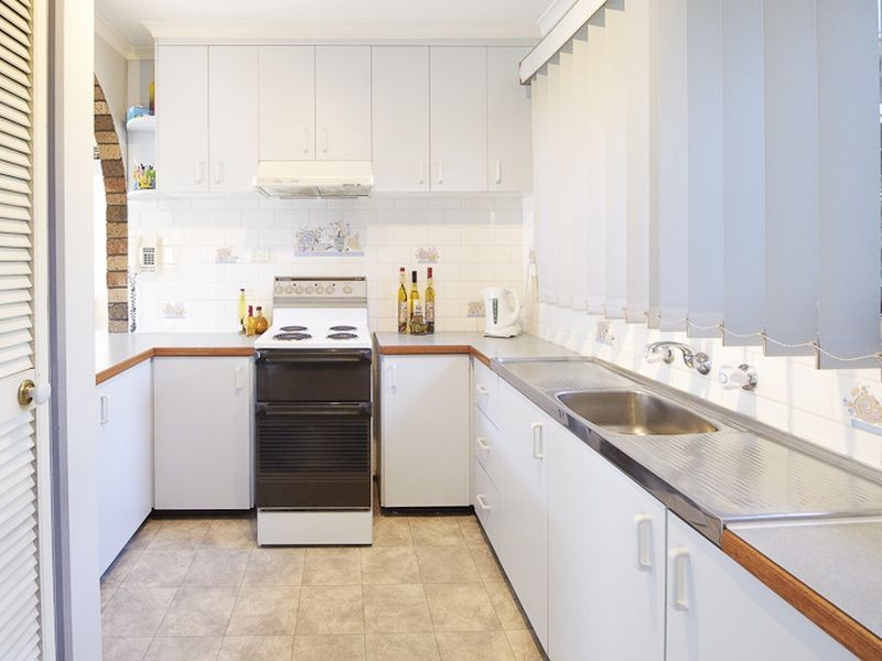 30 Vanessa Drive, Hampton Park VIC 3976