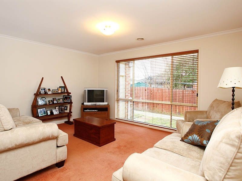 12 Eclipse Court, Hampton Park VIC 3976