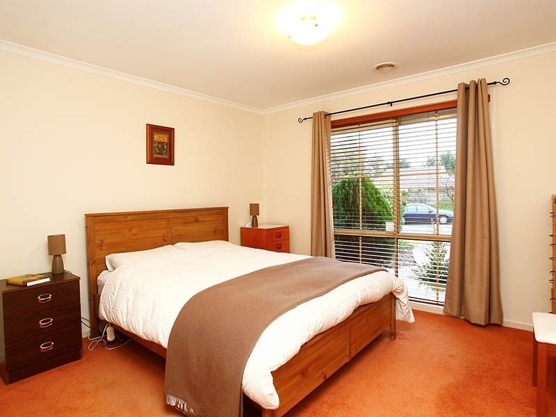 12 Eclipse Court, Hampton Park VIC 3976