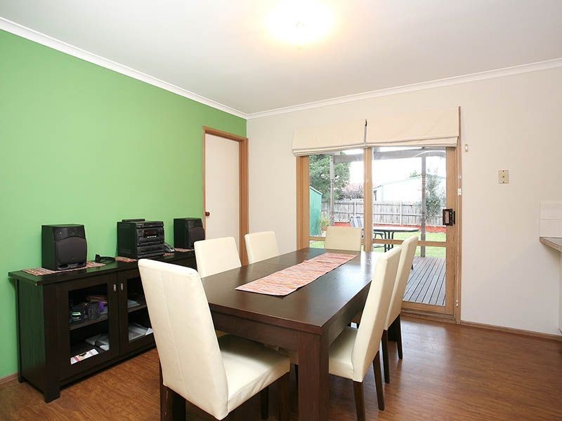 40 Beckington Crescent, Hampton Park VIC 3976