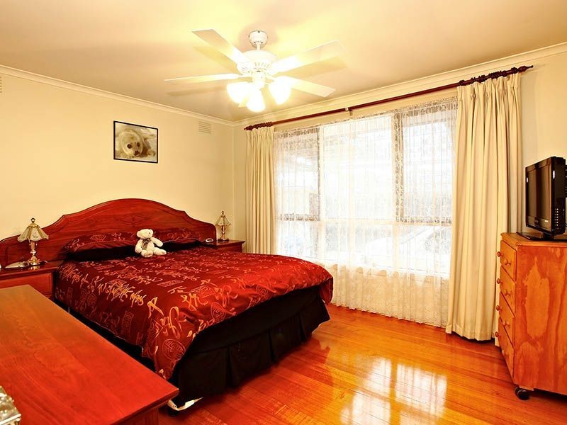 52 Robjant Street, Hampton Park VIC 3976