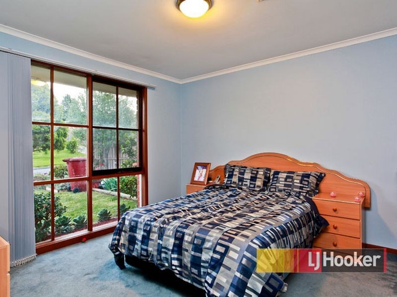 72 Justin Circuit, Hampton Park VIC 3976