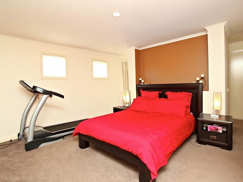 28 Red Oak Terrace, Lyndhurst VIC 3975