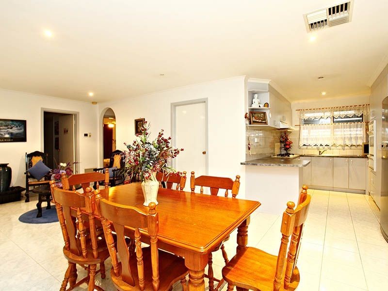 7 Bogong Close, Hallam VIC 3803