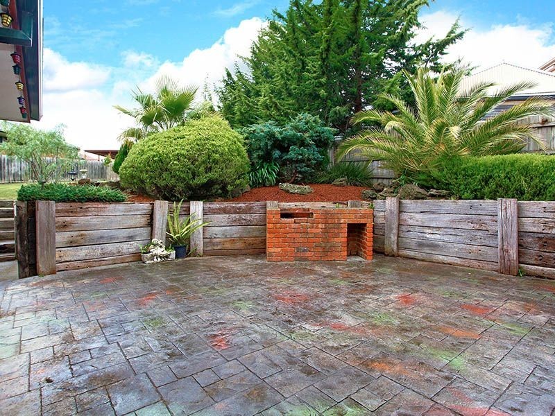 7 Bogong Close, Hallam VIC 3803