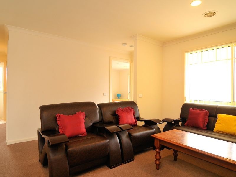 20/4 Paydon Way, Hampton Park VIC 3976