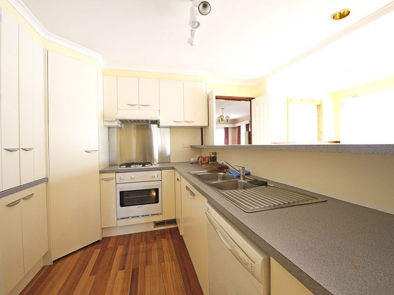 26 Winnima Avenue, Hampton Park VIC 3976