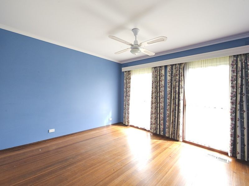 26 Winnima Avenue, Hampton Park VIC 3976