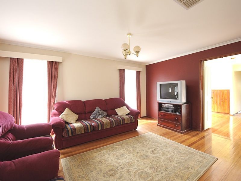 26 Winnima Avenue, Hampton Park VIC 3976