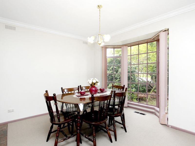 44 Meadow Wood Walk, Narre Warren VIC 3805