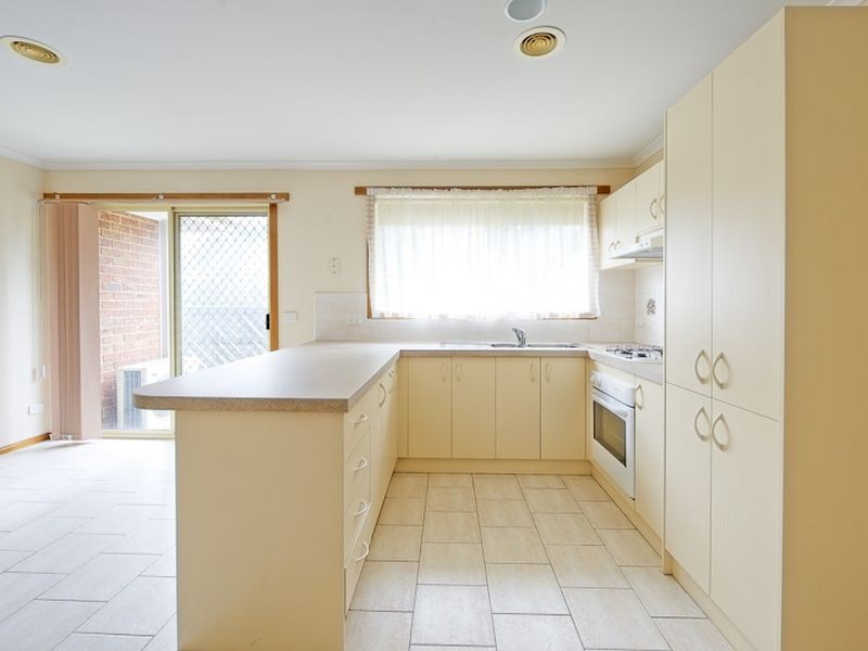 1 The Parkway, Hampton Park VIC 3976