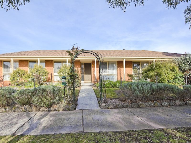 133 Avebury Drive, Berwick VIC 3806