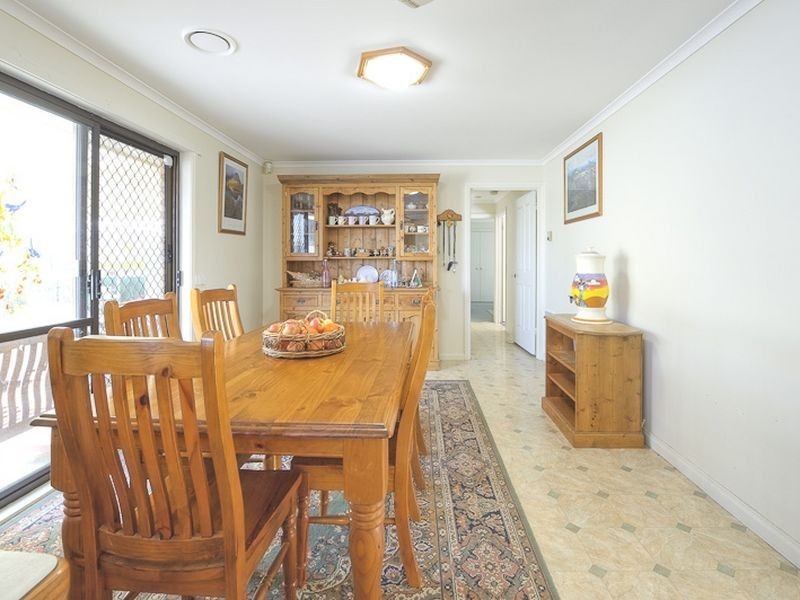 133 Avebury Drive, Berwick VIC 3806