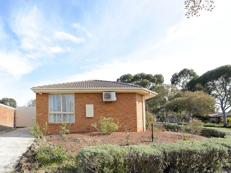 133 Avebury Drive, Berwick VIC 3806
