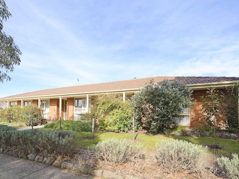 133 Avebury Drive, Berwick VIC 3806