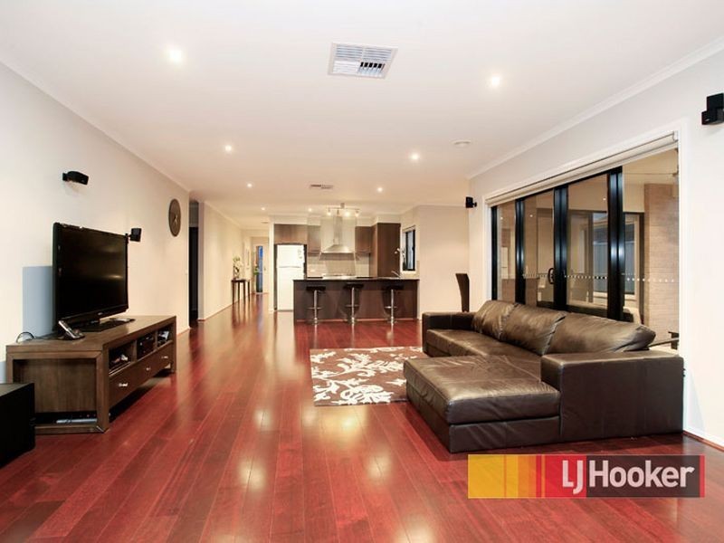 9 Grand Manor Drive, Berwick VIC 3806