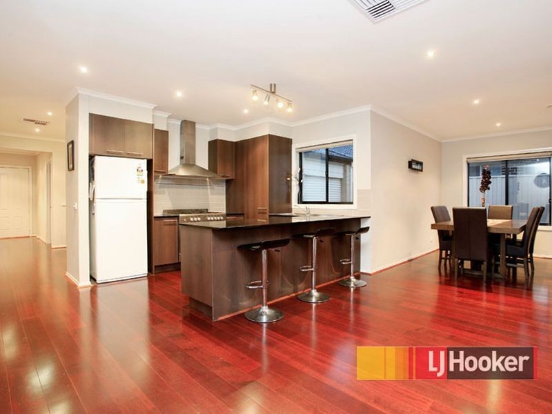 9 Grand Manor Drive, Berwick VIC 3806