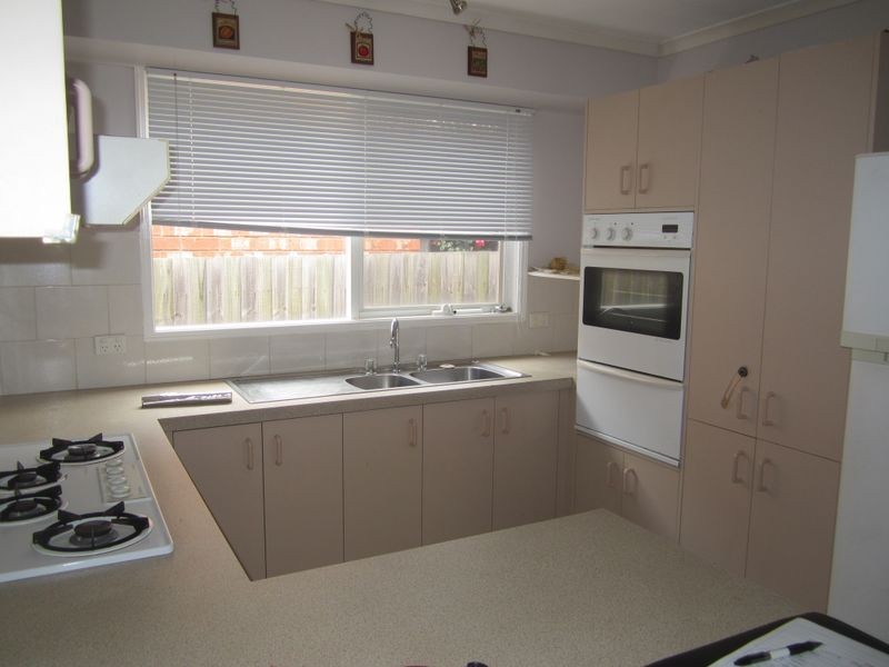 28 The Parkway, Hampton Park VIC 3976