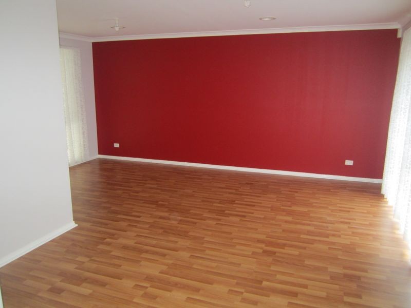 28 The Parkway, Hampton Park VIC 3976