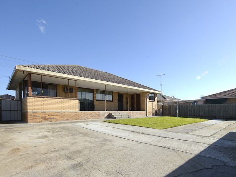 49 Somerville Road, Hampton Park VIC 3976