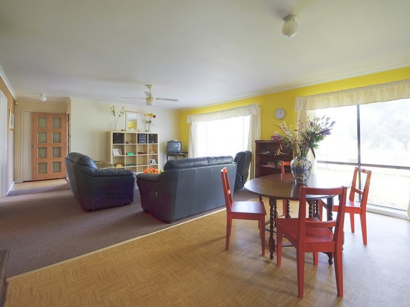 50 Beckington Crescent, Hampton Park VIC 3976