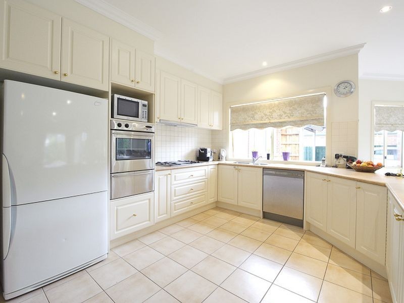 52 Wood Road, Narre Warren South VIC 3805