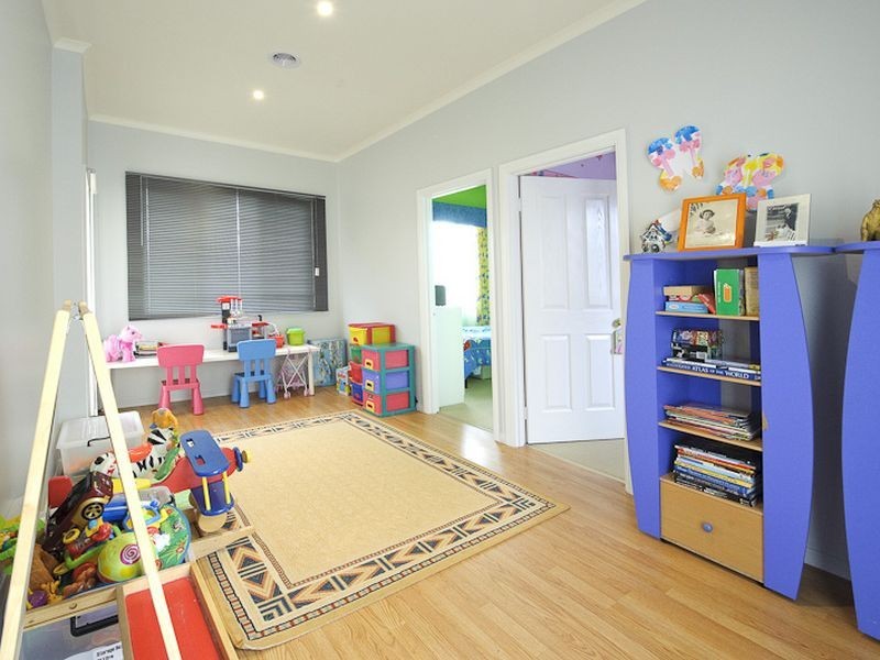 52 Wood Road, Narre Warren South VIC 3805