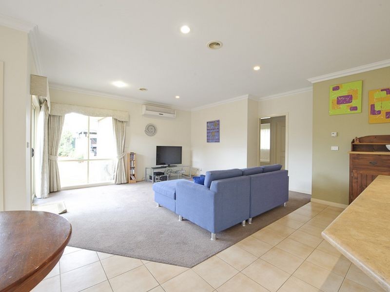 52 Wood Road, Narre Warren South VIC 3805