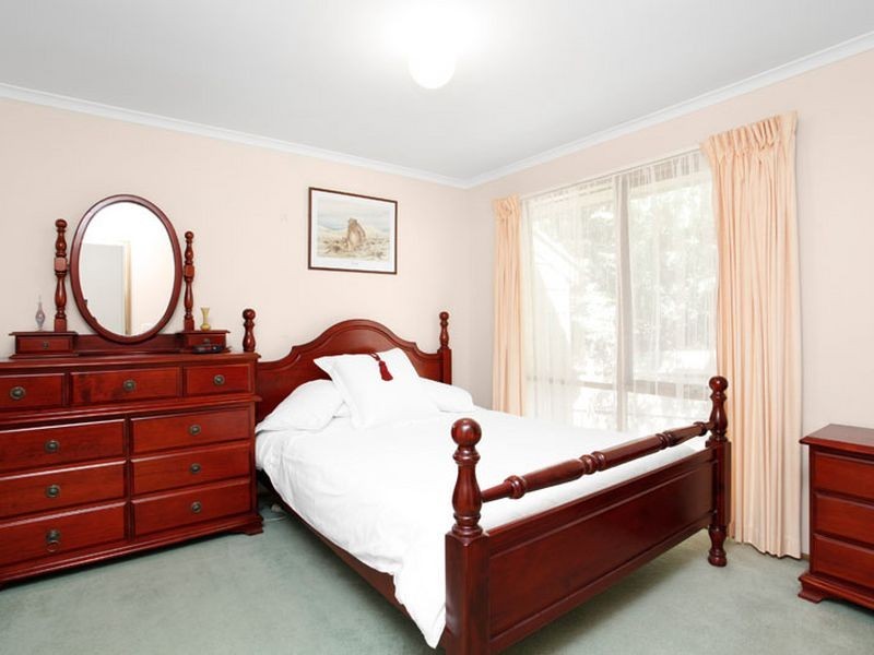 3 The Spur, Hampton Park VIC 3976