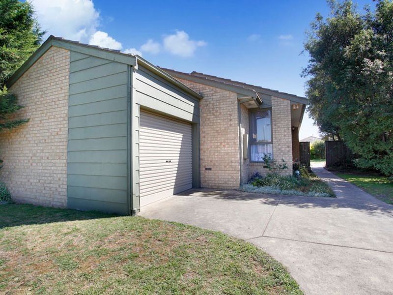 3 The Spur, Hampton Park VIC 3976