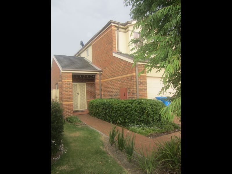 23 Boronia Avenue, Cranbourne VIC 3977