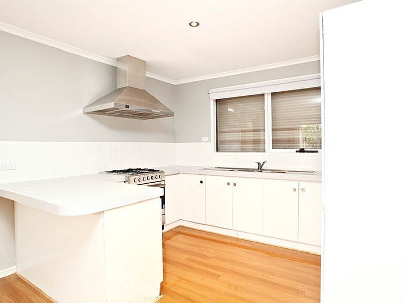 69 Springfield Crescent, Hampton Park VIC 3976