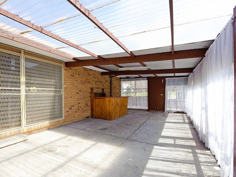 6 Mace Rise, Hallam VIC 3803