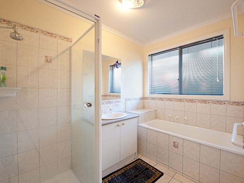 212 Ormond Road, Narre Warren South VIC 3805