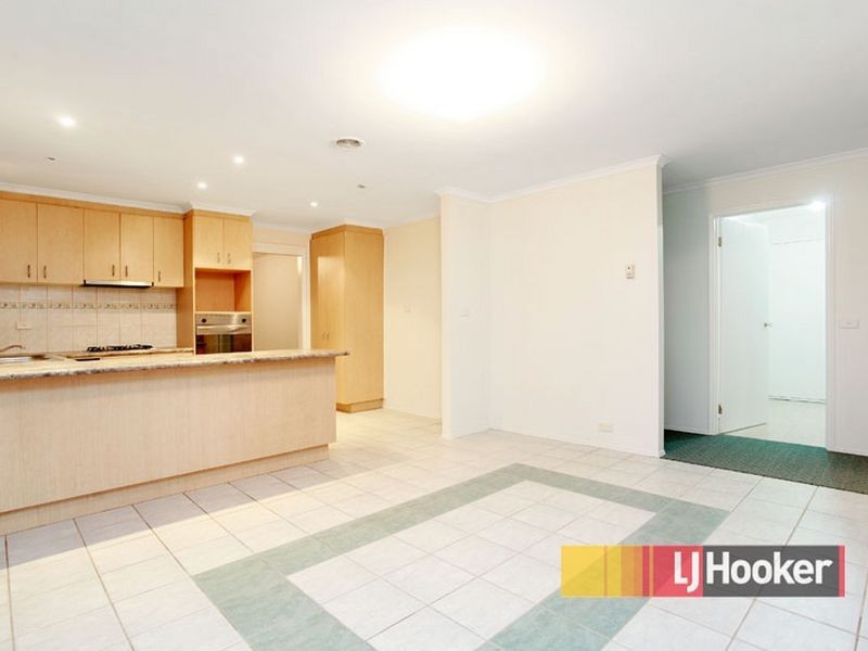 46 Kirkwood Crescent, Hampton Park VIC 3976