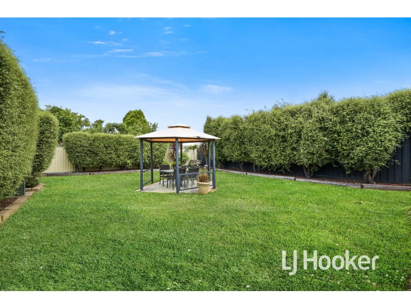 52 Fordholm Road, Hampton Park VIC 3976