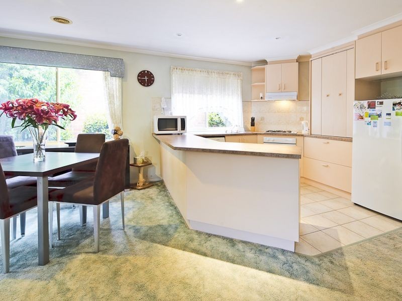 10 Summit Court, Hampton Park VIC 3976