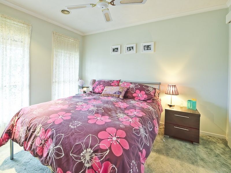 10 Summit Court, Hampton Park VIC 3976