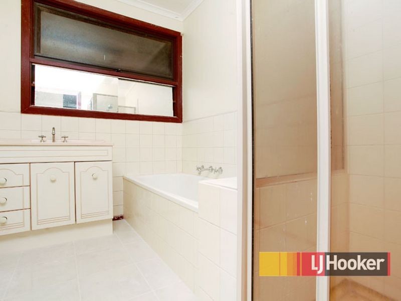 15 Marshall Court, Hampton Park VIC 3976