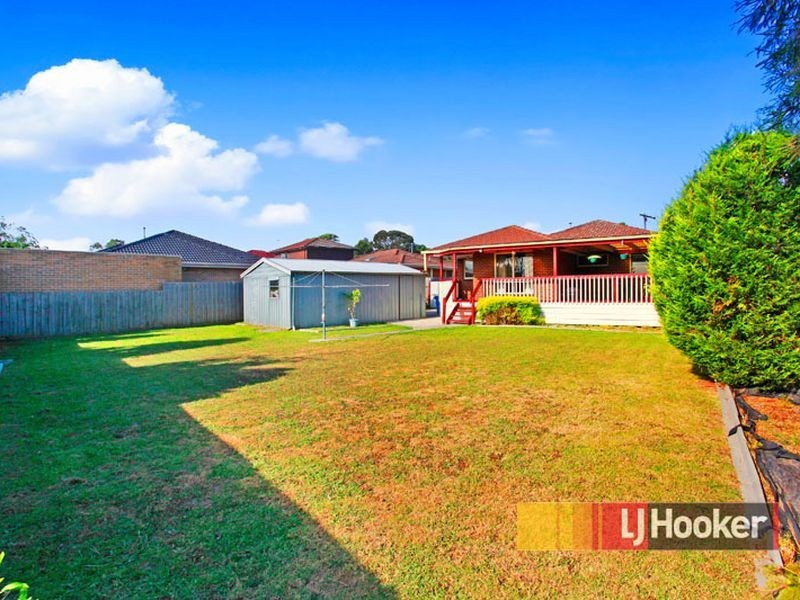 15 Marshall Court, Hampton Park VIC 3976