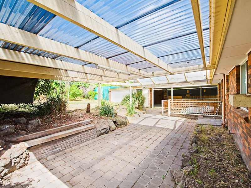 22 Oaktree Drive, Hampton Park VIC 3976