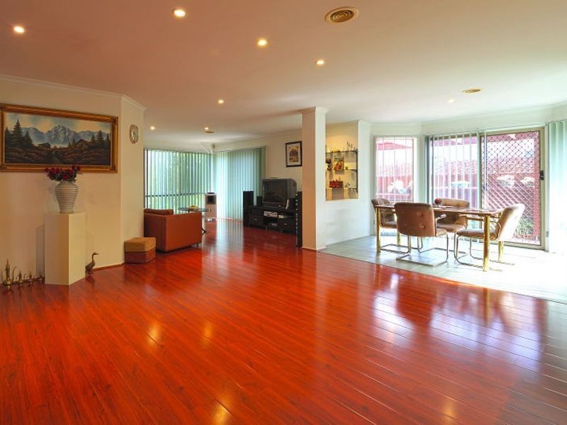 38 Lighthorse Crescent, Narre Warren South VIC 3805