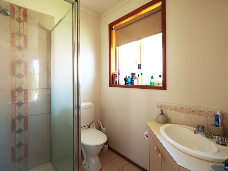 16 Sandhurst Mews, Hampton Park VIC 3976