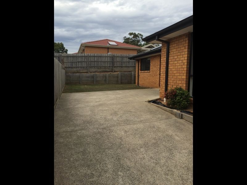 6 Nirringa Drive, Hampton Park VIC 3976