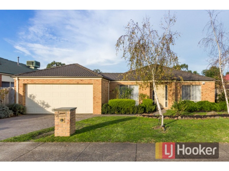 9 Cobbler Grange, Lynbrook VIC 3975
