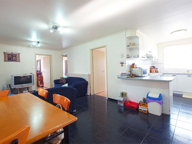 8 Landhill Court, Hallam VIC 3803