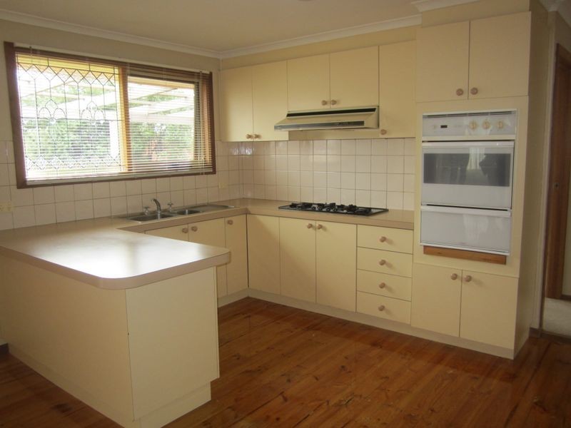 4 Darling Court, Hampton Park VIC 3976