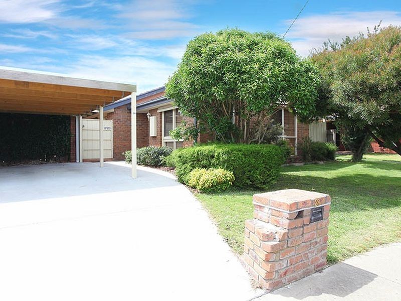 28 Regans Road, Hampton Park VIC 3976